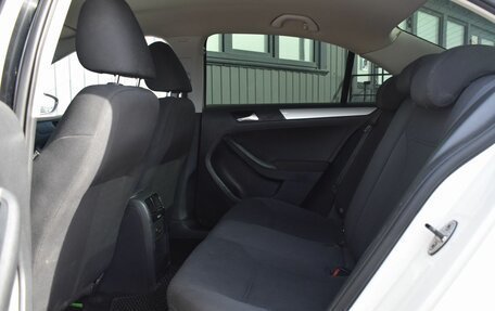 Volkswagen Jetta VI, 2012 год, 819 999 рублей, 15 фотография