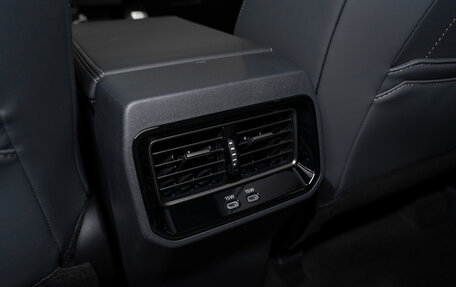 Toyota RAV4, 2026 год, 4 650 000 рублей, 14 фотография