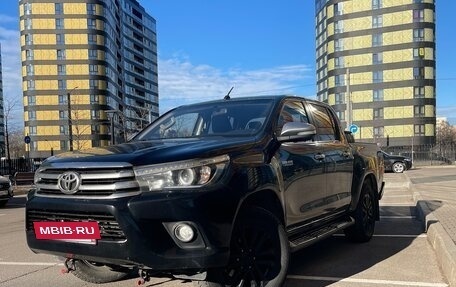 Toyota Hilux VIII, 2016 год, 2 600 000 рублей, 3 фотография