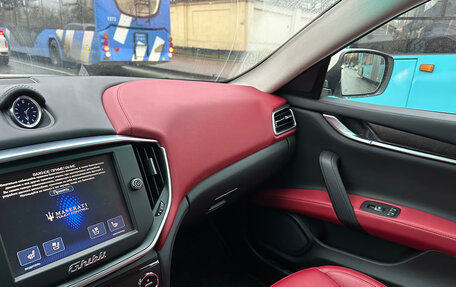 Maserati Ghibli, 2014 год, 2 750 000 рублей, 4 фотография