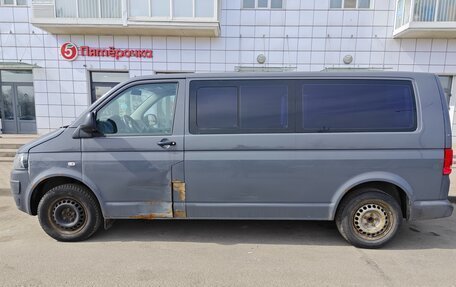 Volkswagen Caravelle T5, 2013 год, 1 380 000 рублей, 5 фотография