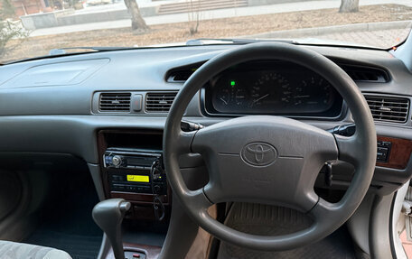 Toyota Camry, 1997 год, 490 000 рублей, 39 фотография