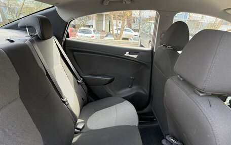 Hyundai Solaris II рестайлинг, 2011 год, 920 000 рублей, 6 фотография
