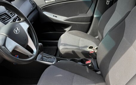 Hyundai Solaris II рестайлинг, 2011 год, 920 000 рублей, 7 фотография