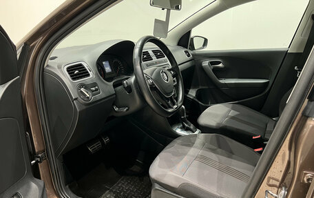 Volkswagen Polo VI (EU Market), 2016 год, 1 049 000 рублей, 15 фотография