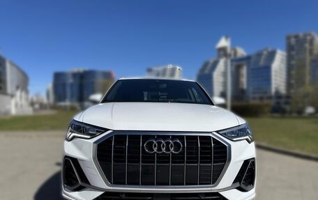 Audi Q3, 2022 год, 2 600 000 рублей, 2 фотография