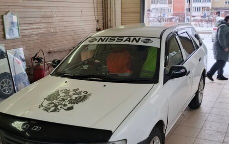 Nissan AD II, 2003 год, 300 000 рублей, 2 фотография