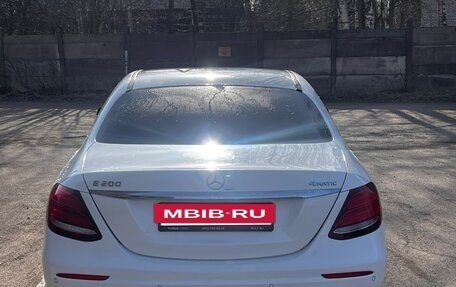 Mercedes-Benz E-Класс, 2016 год, 2 470 000 рублей, 6 фотография