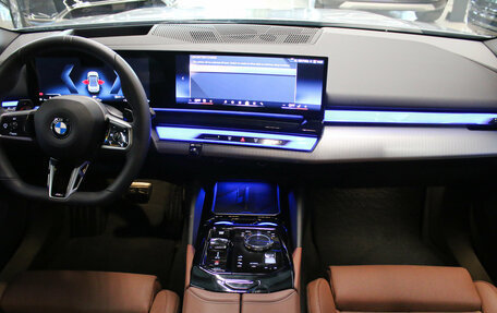 BMW 5 серия, 2025 год, 8 800 000 рублей, 7 фотография