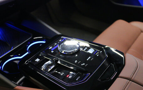 BMW 5 серия, 2025 год, 8 800 000 рублей, 14 фотография