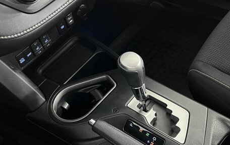 Toyota RAV4, 2016 год, 2 350 000 рублей, 20 фотография