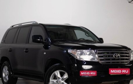 Toyota Land Cruiser 200, 2011 год, 2 650 000 рублей, 6 фотография