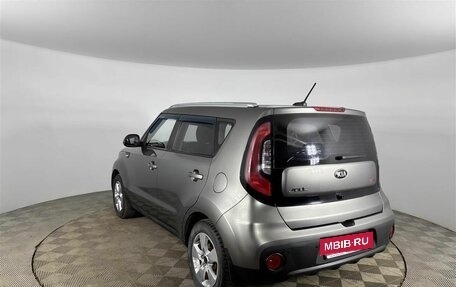 KIA Soul II рестайлинг, 2017 год, 1 370 000 рублей, 7 фотография