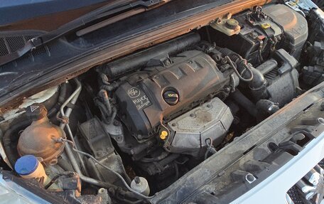 Peugeot 308 II, 2009 год, 450 000 рублей, 15 фотография