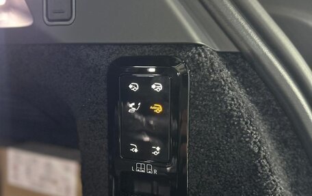 Land Rover Range Rover IV рестайлинг, 2026 год, 26 100 000 рублей, 12 фотография