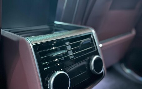 Land Rover Range Rover IV рестайлинг, 2026 год, 26 100 000 рублей, 26 фотография