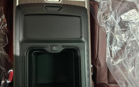 Land Rover Range Rover IV рестайлинг, 2026 год, 26 100 000 рублей, 21 фотография