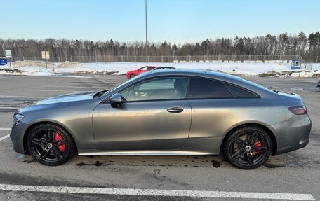 Mercedes-Benz E-Класс, 2017 год, 4 000 000 рублей, 4 фотография