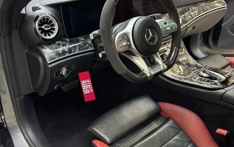 Mercedes-Benz E-Класс, 2017 год, 4 000 000 рублей, 12 фотография