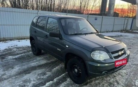 Chevrolet Niva I рестайлинг, 2017 год, 540 000 рублей, 7 фотография
