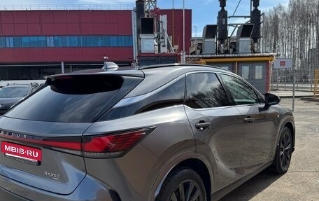 Lexus RX IV рестайлинг, 2022 год, 8 000 000 рублей, 5 фотография