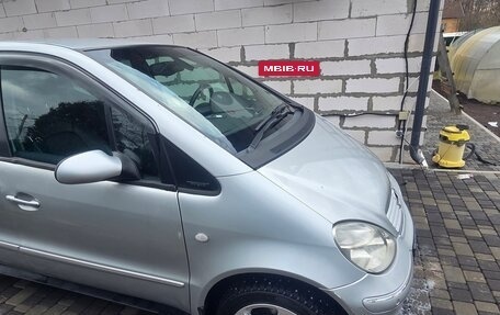 Mercedes-Benz A-Класс, 2003 год, 400 000 рублей, 2 фотография