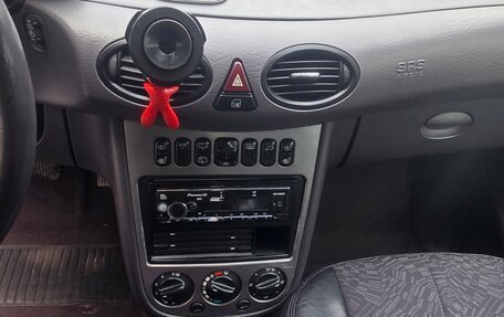 Mercedes-Benz A-Класс, 2003 год, 400 000 рублей, 23 фотография