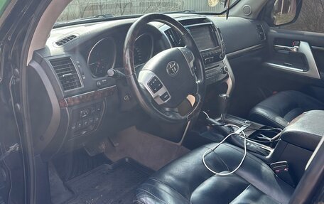 Toyota Land Cruiser 200, 2014 год, 5 000 000 рублей, 7 фотография