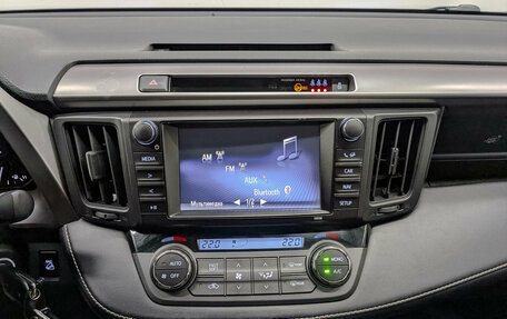 Toyota RAV4, 2017 год, 2 300 000 рублей, 17 фотография