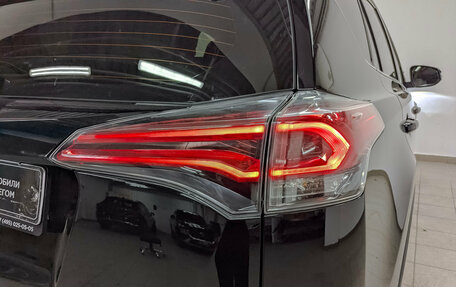 Toyota RAV4, 2017 год, 2 300 000 рублей, 26 фотография