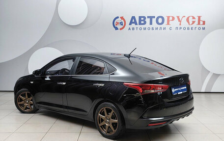 Hyundai Solaris II рестайлинг, 2021 год, 1 672 000 рублей, 2 фотография