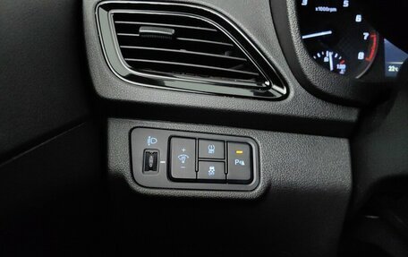 Hyundai Solaris II рестайлинг, 2021 год, 1 672 000 рублей, 21 фотография