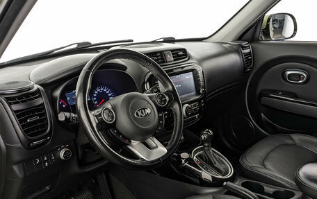 KIA Soul II рестайлинг, 2017 год, 1 595 000 рублей, 15 фотография