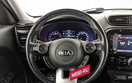 KIA Soul II рестайлинг, 2017 год, 1 595 000 рублей, 22 фотография