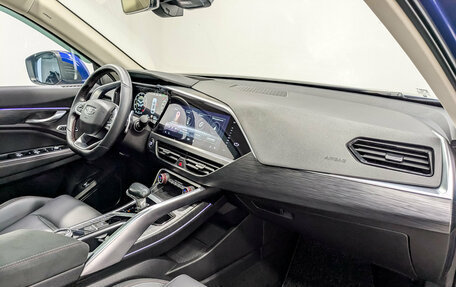 Geely Tugella FY11, 2022 год, 2 750 000 рублей, 11 фотография