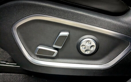 Geely Tugella FY11, 2022 год, 2 750 000 рублей, 21 фотография