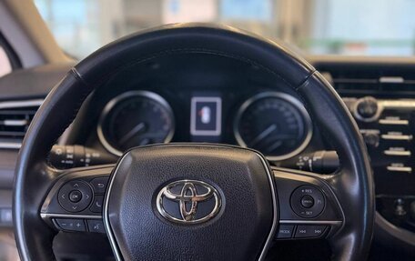 Toyota Camry, 2020 год, 2 900 500 рублей, 8 фотография