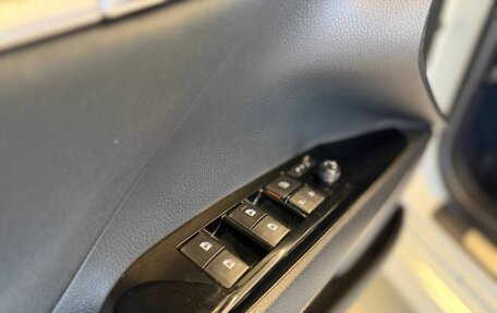 Toyota Camry, 2020 год, 2 900 500 рублей, 16 фотография