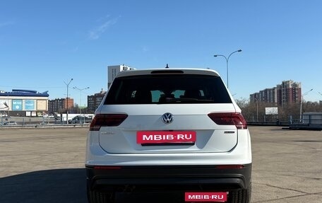 Volkswagen Tiguan II, 2020 год, 2 970 000 рублей, 6 фотография