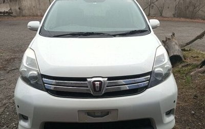 Toyota ISis I, 2012 год, 1 200 000 рублей, 1 фотография