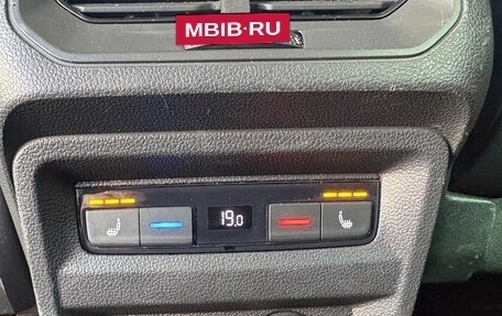 Volkswagen Tiguan II, 2020 год, 2 970 000 рублей, 18 фотография