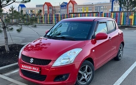 Suzuki Swift IV, 2013 год, 990 000 рублей, 1 фотография