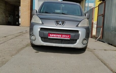 Peugeot Partner II рестайлинг 2, 2011 год, 330 000 рублей, 1 фотография