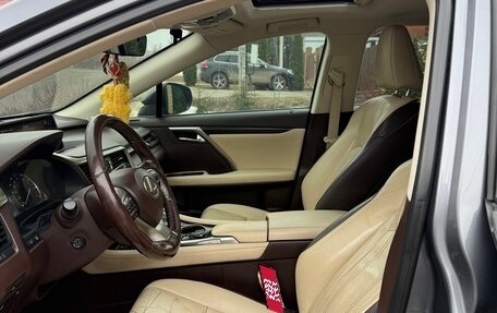 Lexus RX IV рестайлинг, 2016 год, 3 850 000 рублей, 12 фотография