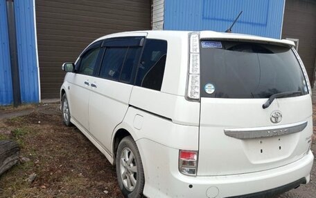 Toyota ISis I, 2012 год, 1 200 000 рублей, 4 фотография