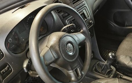 Volkswagen Polo VI (EU Market), 2013 год, 440 000 рублей, 5 фотография