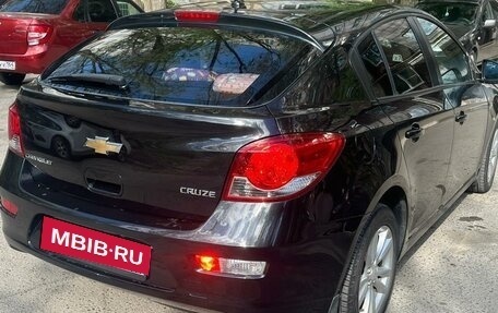 Chevrolet Cruze II, 2013 год, 650 000 рублей, 3 фотография
