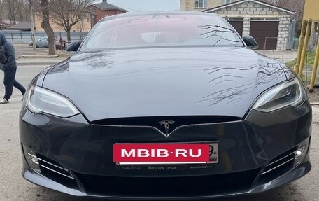Tesla Model S I, 2017 год, 2 500 000 рублей, 11 фотография