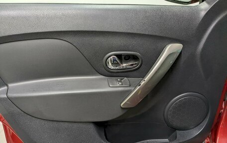 Renault Sandero II рестайлинг, 2015 год, 890 000 рублей, 11 фотография