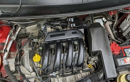 Renault Sandero II рестайлинг, 2015 год, 890 000 рублей, 9 фотография